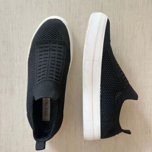 Steve Madden platform slip on sneakers size 6,5US
